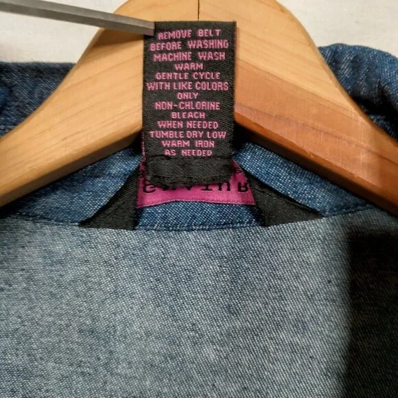 Signature by Robbie Bee Dress Petite 10P Blue Chambray Sleeveless Button Up Jean - Picture 6 of 12